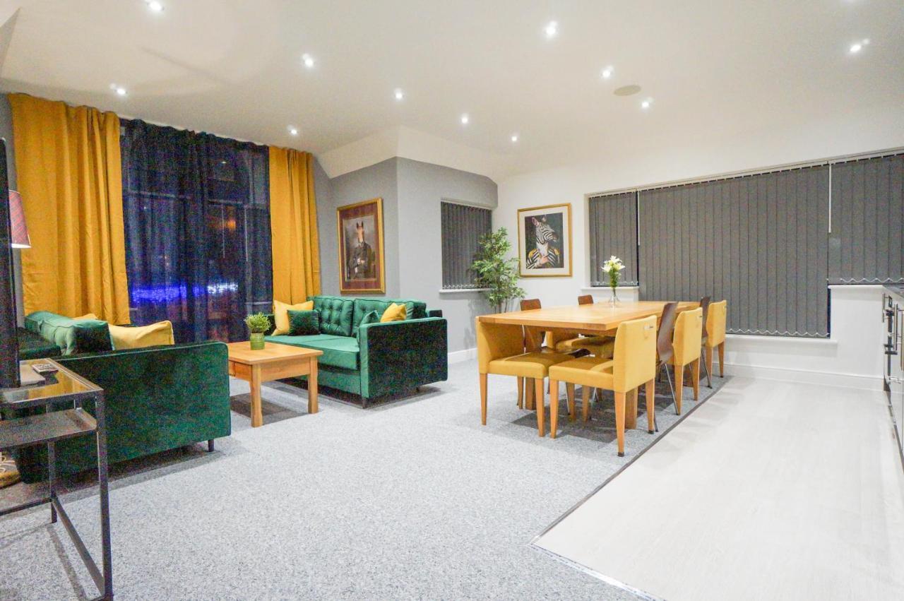 Premium Apartments Thatcham Broadway Екстер'єр фото