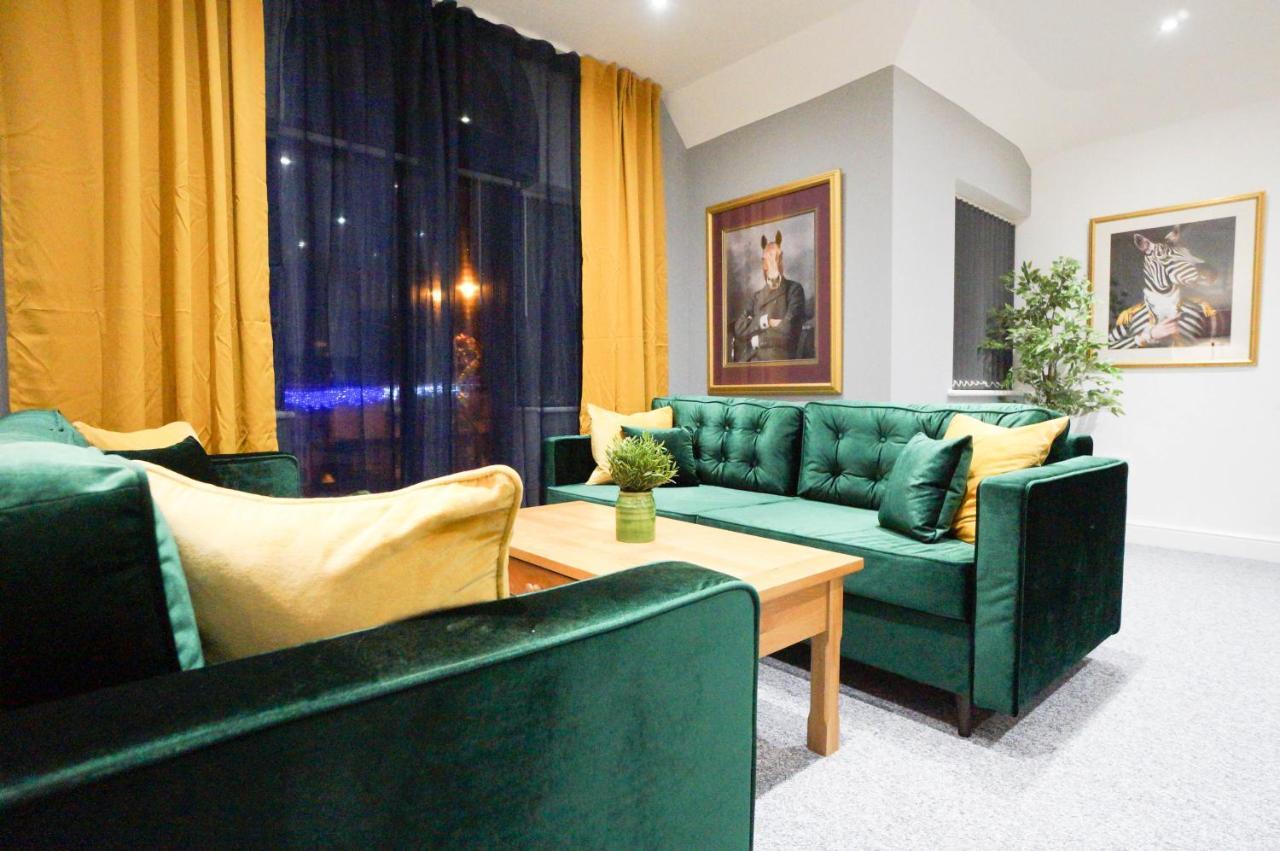 Premium Apartments Thatcham Broadway Екстер'єр фото