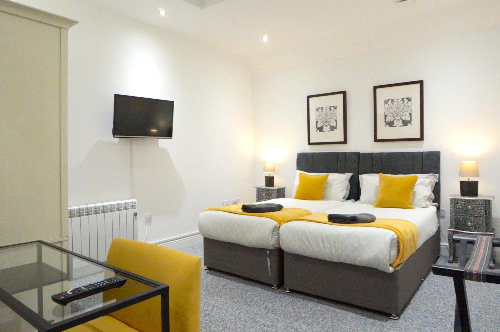 Premium Apartments Thatcham Broadway Номер фото